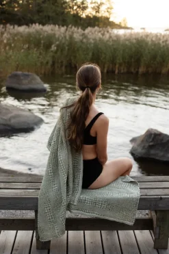 Lapuan Kankurit KUOHU jättipyyhe^ Uutuudet|Pellavapyyhkeet
