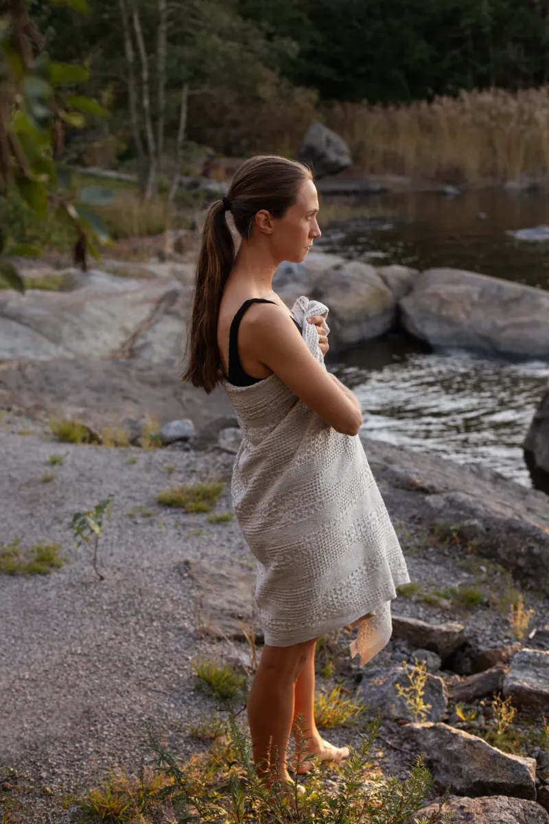 Lapuan Kankurit KUOHU jättipyyhe^ Uutuudet|Pellavapyyhkeet