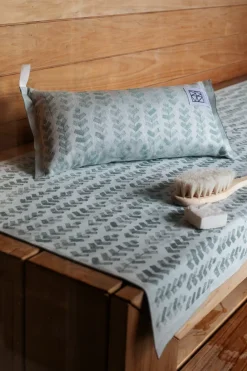 Lapuan Kankurit RUUSU X HVITTRÄSK pefletti^ Laudeliinat & Saunatyynyt